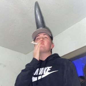 Meet your Posher, Brady